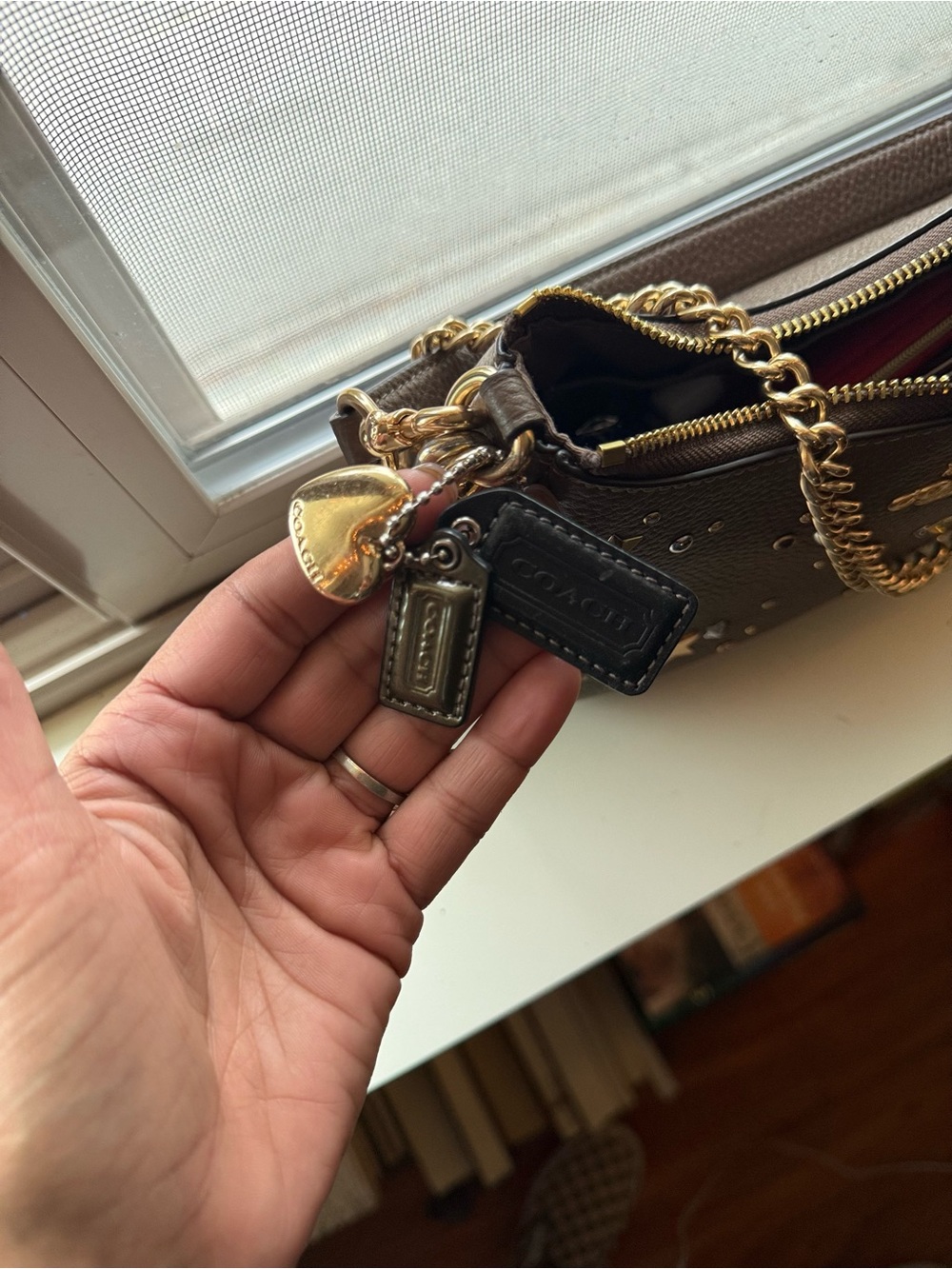 24 HRS SALE*****NWT COACH CCZ99 Teri Shoulder Bag With Rivets Gold/Dark Stone - Picture 7 of 11